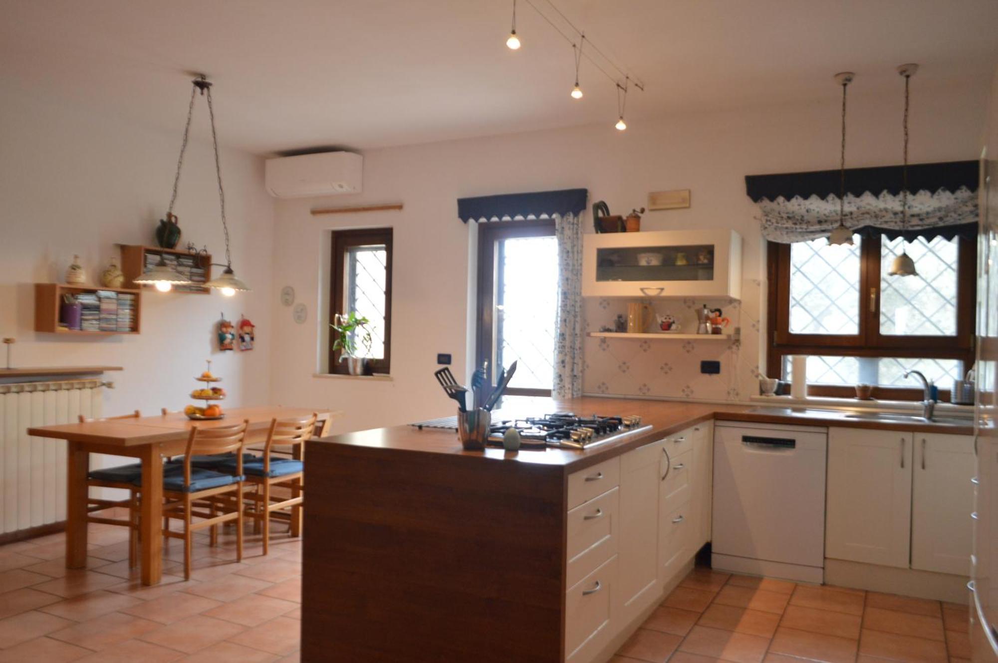 Villa Collebelvedere - Near Rome With Home Restaurant Fara in Sabina Εξωτερικό φωτογραφία