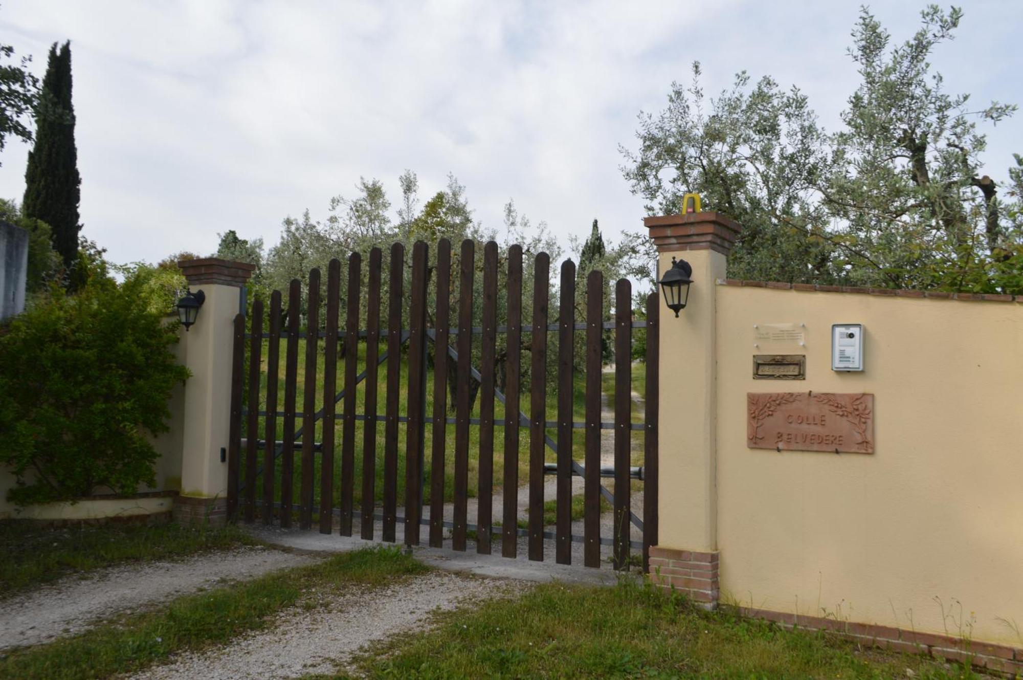 Villa Collebelvedere - Near Rome With Home Restaurant Fara in Sabina Εξωτερικό φωτογραφία