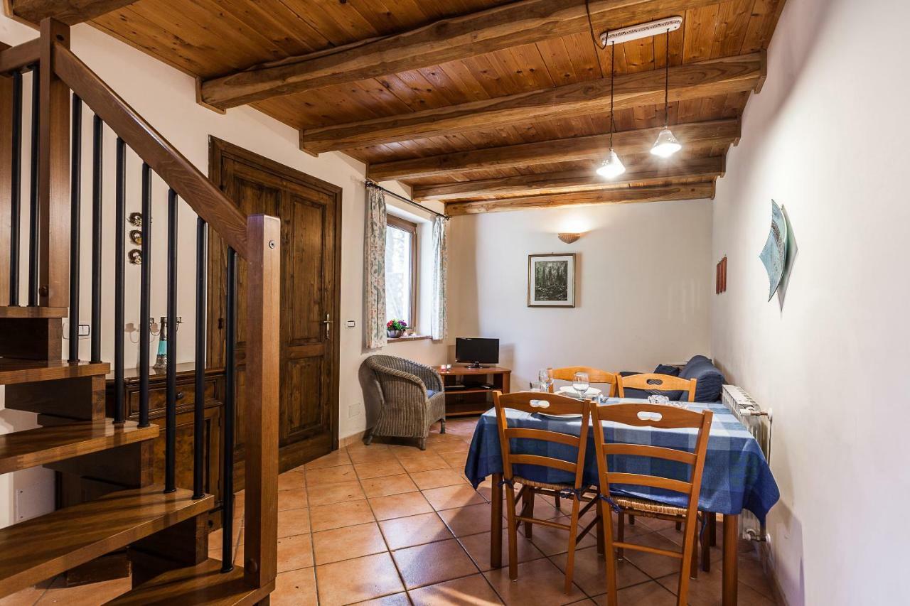 Villa Collebelvedere - Near Rome With Home Restaurant Fara in Sabina Εξωτερικό φωτογραφία